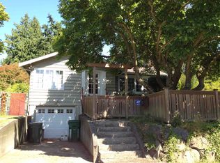 8910 12th Ave NE, Seattle, WA 98115