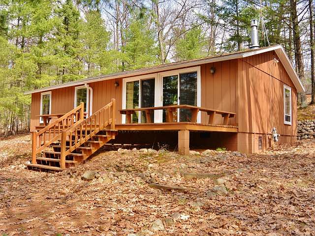 1st image of 2715 Deerwood Dr