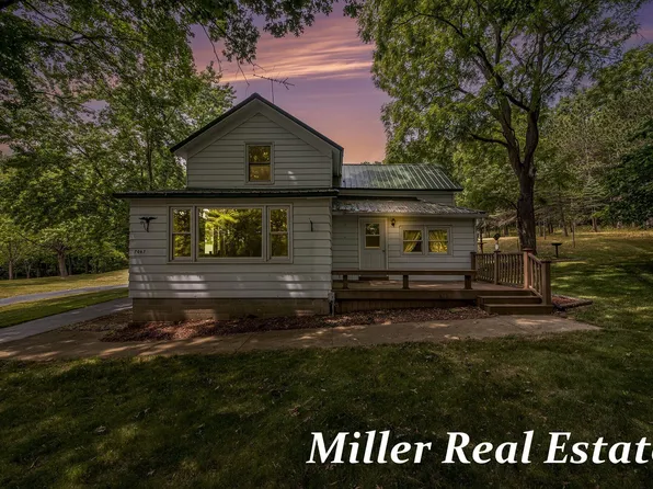 7067 W Irving Rd, Middleville, MI 49333