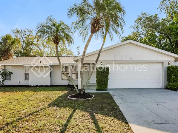 1240 Waterside Ln, Venice, FL 34285