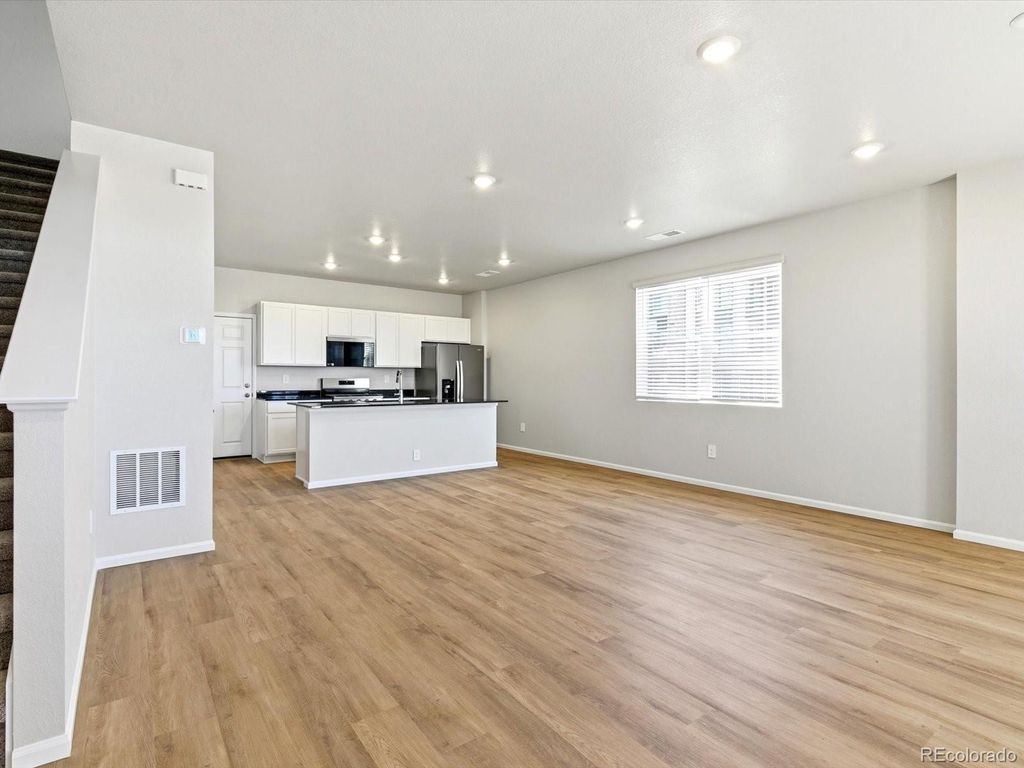 1596 Riverplace Drive #5