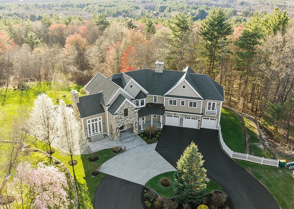 1st image of 68 Prospect Hill Rd