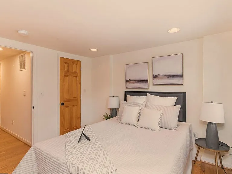 1122 Battery Ave — Photo 21