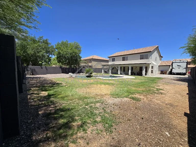 1005 E Stirrup Ln — Photo 36