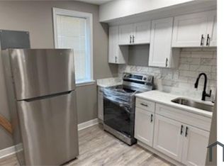 1836 Laurens St, Baltimore, MD 21217