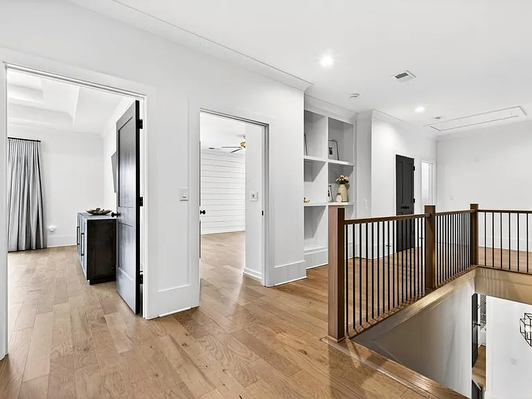 3937 N Cooper Lake Rd SE — Photo 25