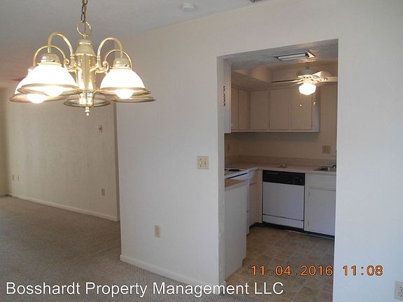 5th image of 17201 Sandalwood Dr