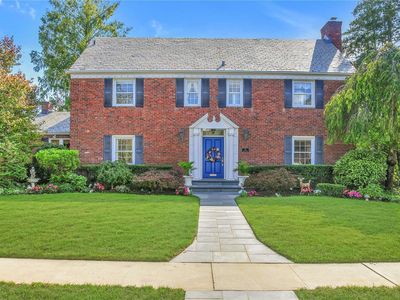 20 Bulson Road, Rockville Centre, NY, 11570