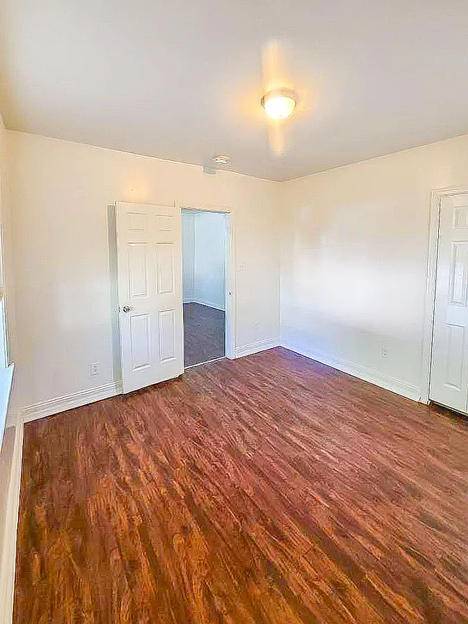 3 bed, 1066 sqft, $1,299 — Photo 4