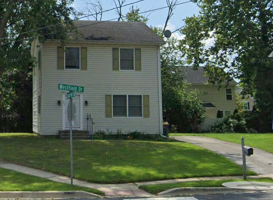 1st image of 27 Westfield Dr