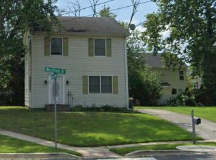 27 Westfield Dr, Newark, DE 19711