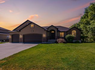 663 W 3650 N, Pleasant View, UT 84414