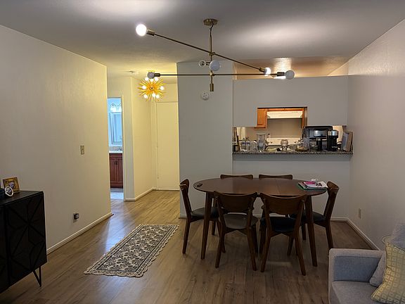 5th image of 980 Kiely Blvd Unit 121