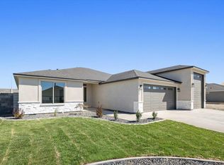 692 Lazio Way, Richland, WA
