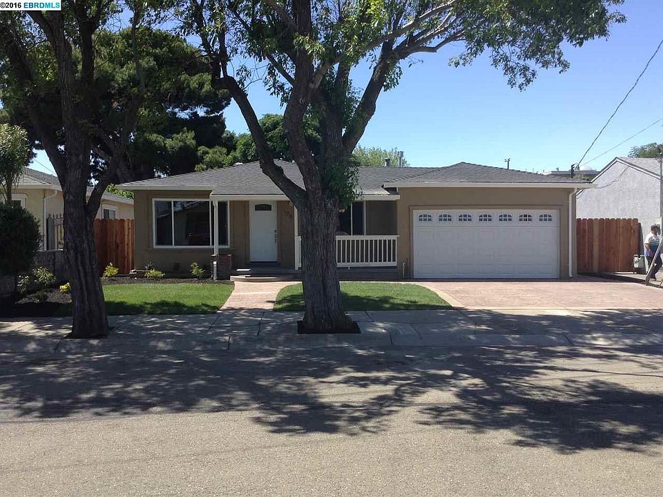 1st image of 176 El Camino Dr