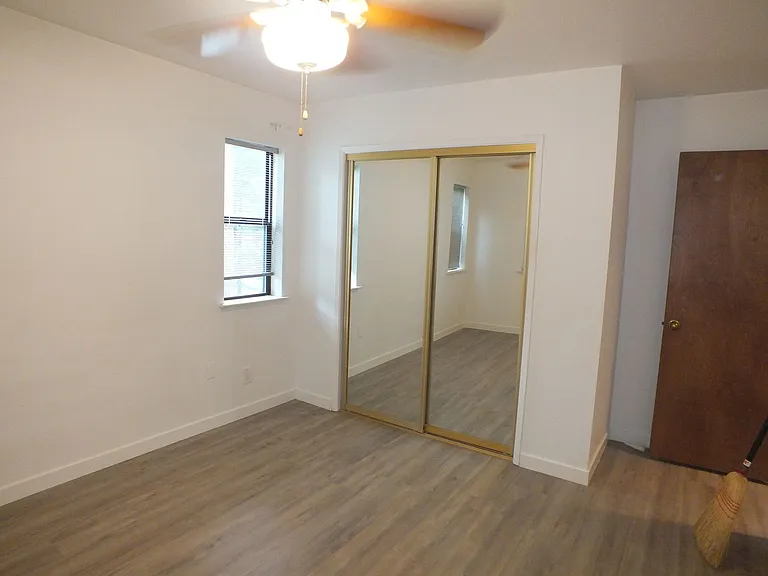 5680 Azalea Cir — Photo 5