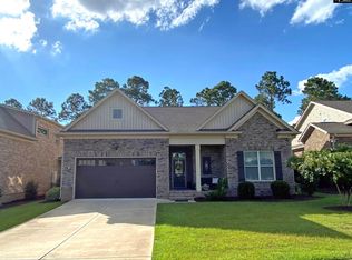 208 Golf View Bnd, Elgin, SC 29045