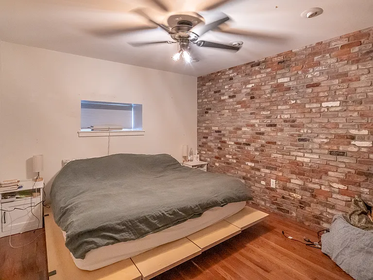 240 Heath St #8 — Photo 13