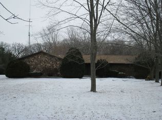 9904 Clark Rd, Richmond, IL 60071