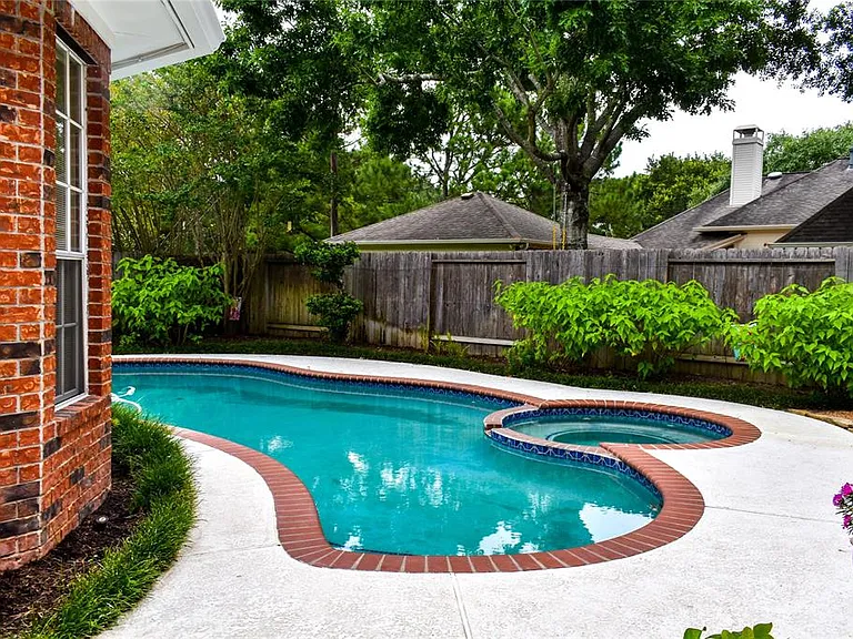 3215 Quiet Lake Dr — Photo 4