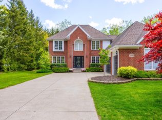 25968 Laramie Dr, Novi, MI 48374