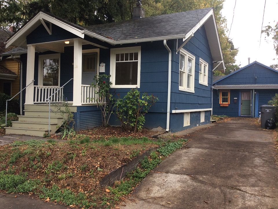 2 great little houses!