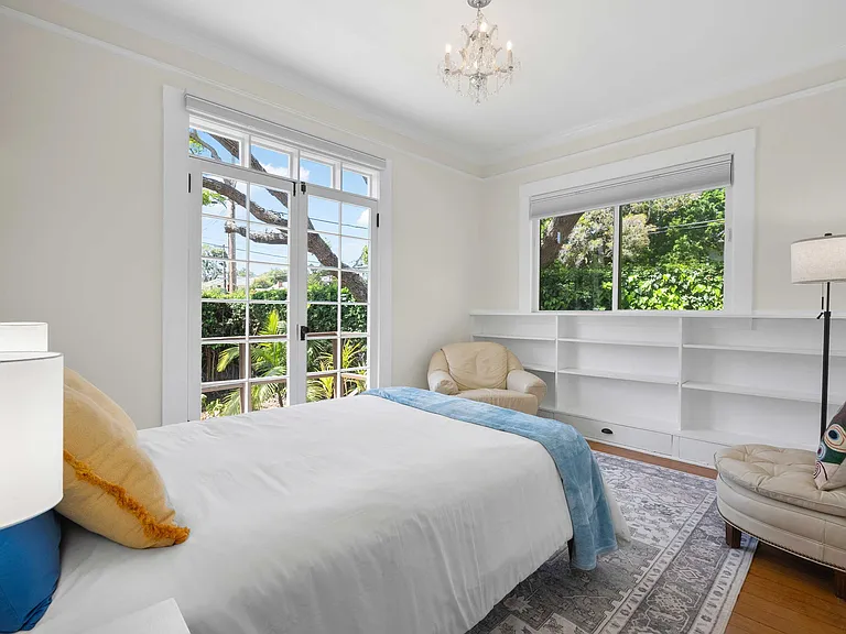 402 E Valerio St — Photo 22