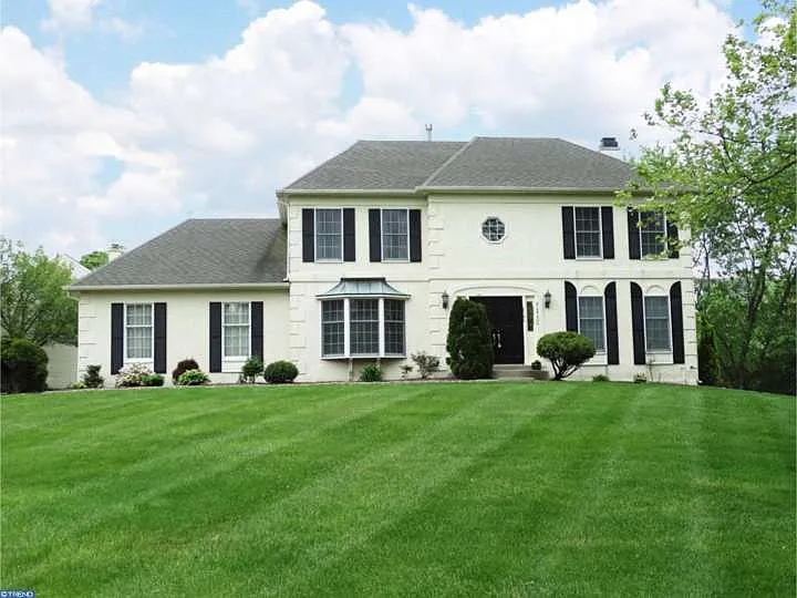 1007 Meridian Way photo 1