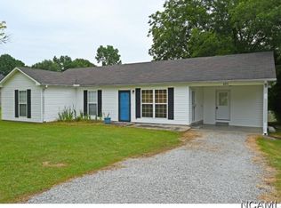 693 New Center Rd, Hartselle, AL 35640