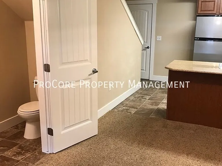 9846 W Rosecroft Ct — Photo 26