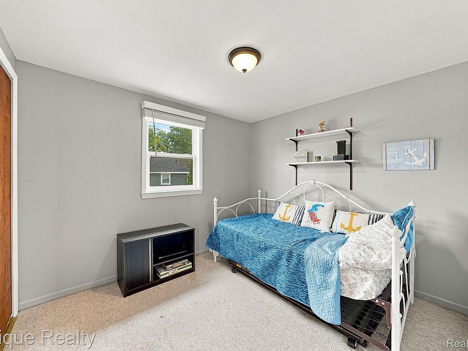 4157 Flynn Dr, photo 21