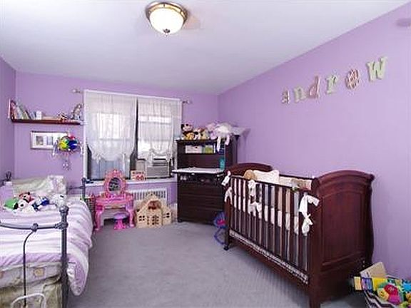 4th image of 611 W 239th St #2A
