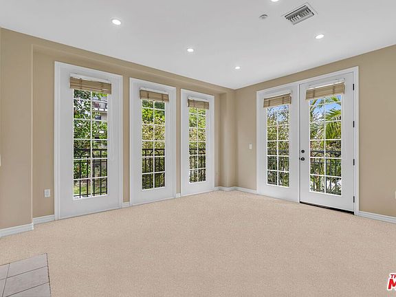 2nd image of 7101 Playa Vista Dr APT 205