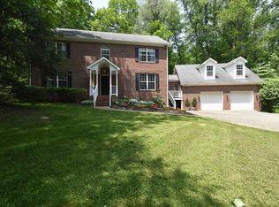 292 Carodon Dr, Ruckersville, VA 22968