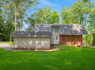 34 Winesap Ln, Monsey, NY 10952
