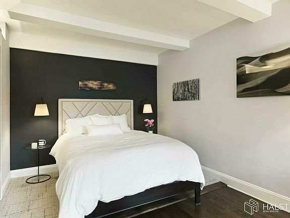 4th image of 205 E 78th St APT 7-E