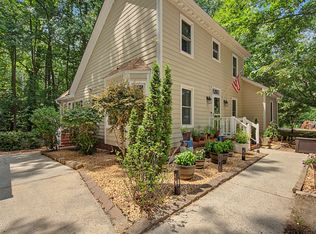 500 Pinewood Dr, Apex, NC 27502