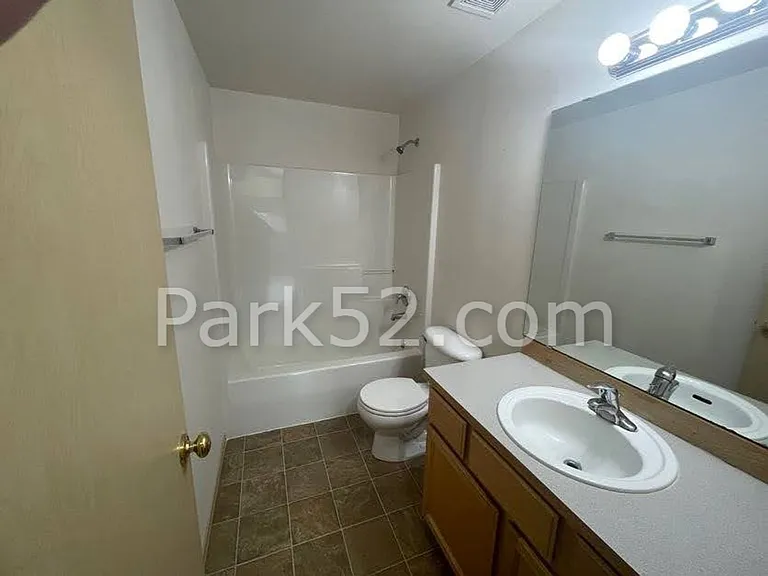 1425 82nd Street Ct E — Photo 18