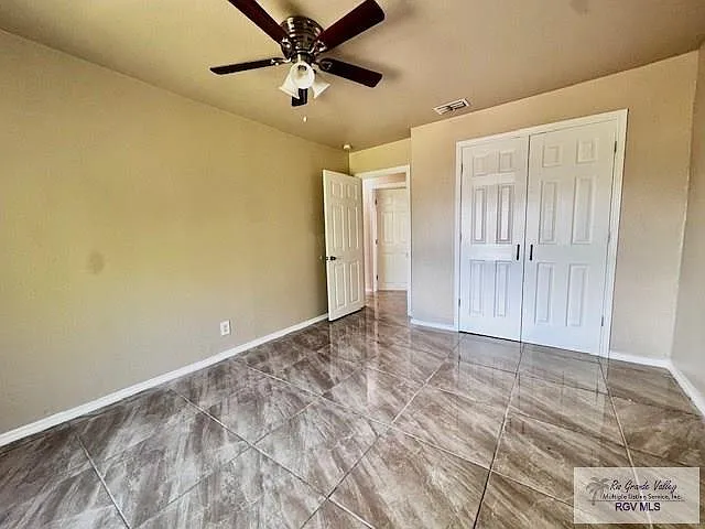 2413 Eastern Blvd — Photo 16