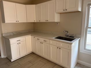 29-33 Freeman St, Bridgeport, CT 06607