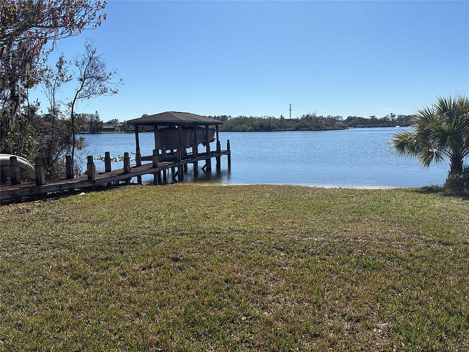 1st image of 3265 Hidden Lake Dr