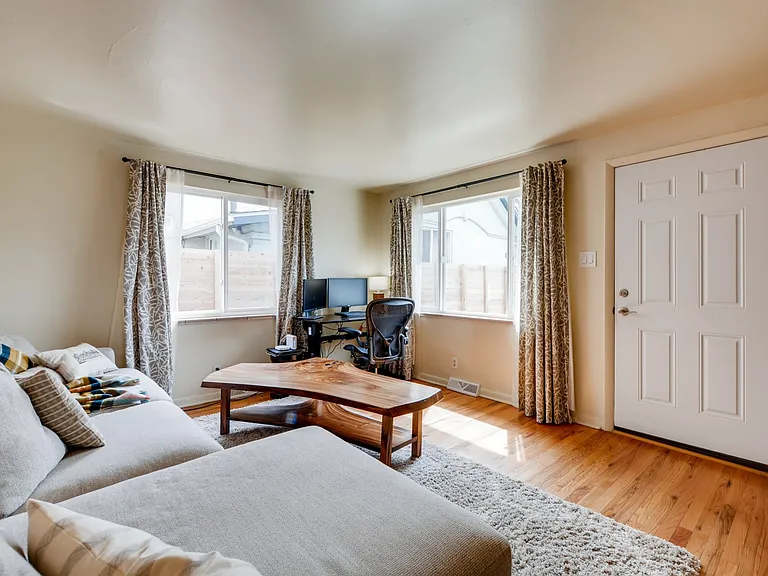 216 S Irving St #1 — Photo 5