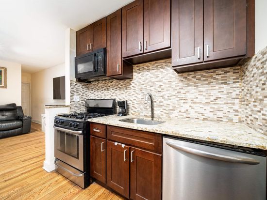 164 Hutton St APT 1L, Jersey City, NJ 07307