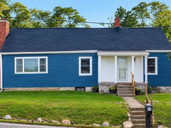 1418 Titus Rd, Springfield, OH 45502