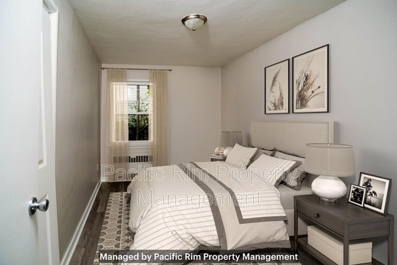 1st image of 1002 S 9th St #1002B