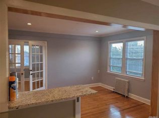 67 Washington Ave, Valley Stream, NY 11580