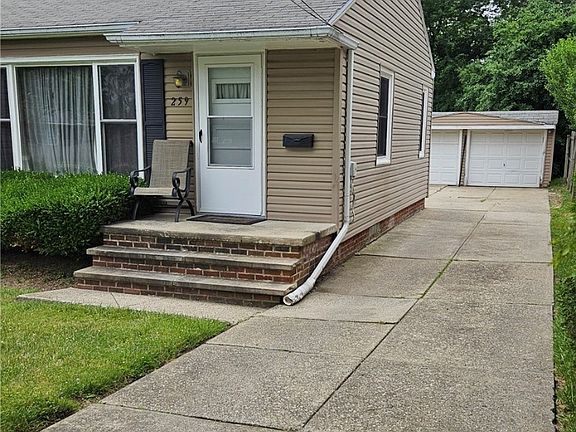 2nd image of 259 Talbot Dr