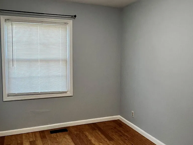 2490 Bonniebrook Dr — Photo 16
