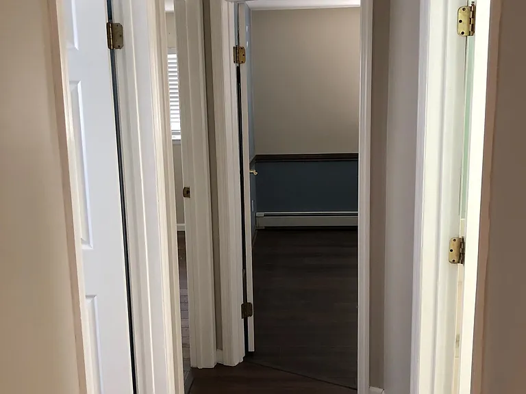 hallway to bedrooms and main bath