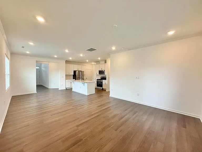 3111 Allamore Dr — Photo 8